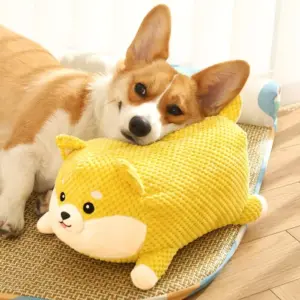 100839-5e7a42.webp Interactive Squeaky Dog & Cat Chew Toy