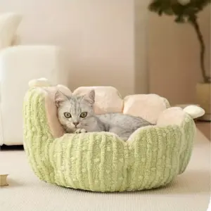 101145-1a577f.webp Fluffy Cat & Puppy Bed - Plush Winter Pet House & Cushion