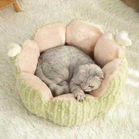 Fluffy Cat & Puppy Bed - Plush Winter Pet House & Cushion