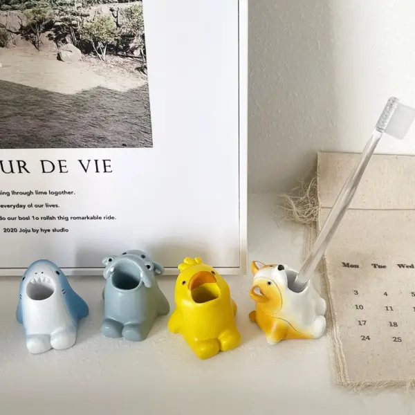 Cartoon Animal Multi-Purpose Pen and Toothbrush Holder