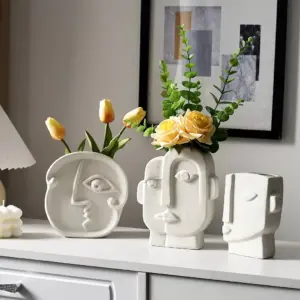 96492-25c3d1.webp Creative Nordic Ceramic Face Vase