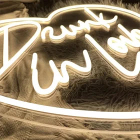 96518-2a3fde.webp Drunk in Love Neon Sign
