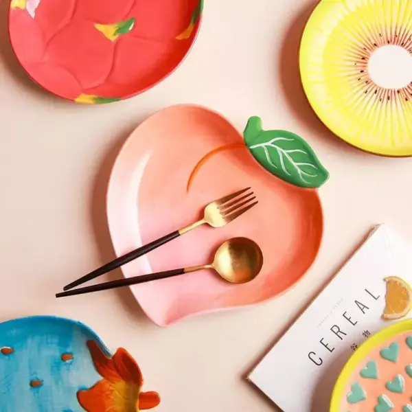 Creative Ceramic Fruit-Shaped Salad Plate