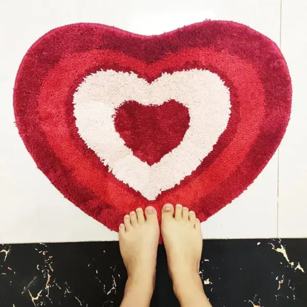 Red Heart Shaped Floor Carpet