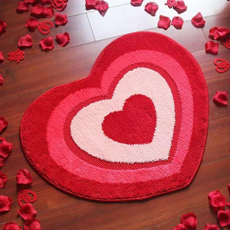 Red Heart Shaped Floor Carpet