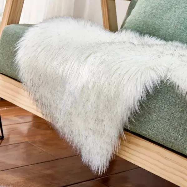 Heart-Shaped Fluffy Area Rug for Home Decor