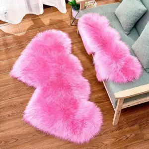 97335-7438e7.webp Heart-Shaped Fluffy Area Rug for Home Decor