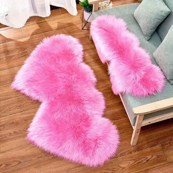 Heart-Shaped Fluffy Area Rug for Home Decor