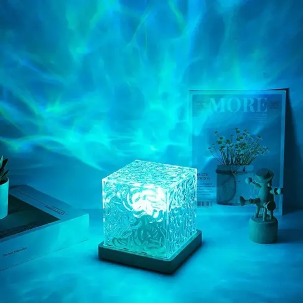 97503-5b2756.webp RGB Crystal Cube Night Light