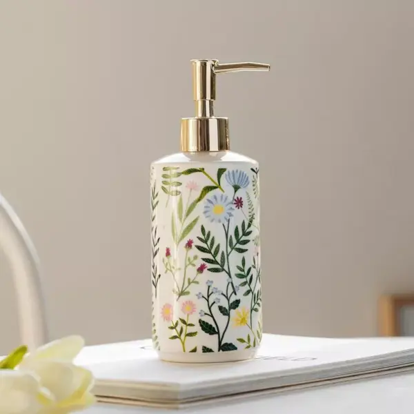 97906-bf4946.webp Elegant Ceramic Flower Soap Dispenser