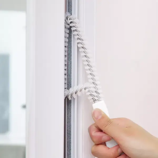 Multipurpose Kitchen & Bathroom Crevice Cleaning Brush
