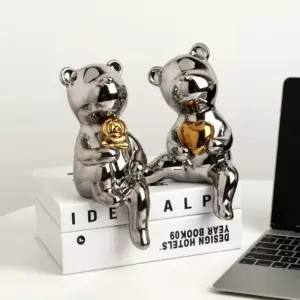 98593-1a5fdd.webp Light Luxury Ceramic Bear Ornament