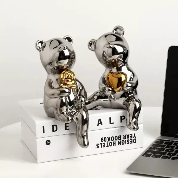 Light Luxury Ceramic Bear Ornament