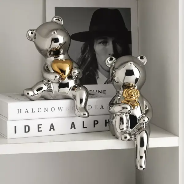 Light Luxury Ceramic Bear Ornament