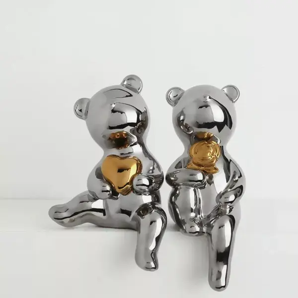 Light Luxury Ceramic Bear Ornament