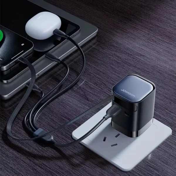 99835-31b71d.webp 65W GaN Charger with Retractable USB-C Cable for iPhone, iPad, and Laptops