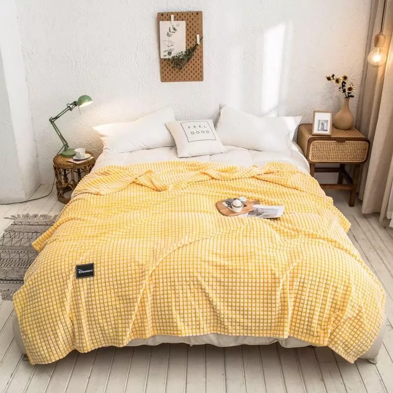 107054-ff86ba.webp Luxurious Plaid Milk Fleece Blanket
