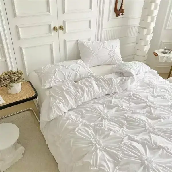 Luxury 3D Twist Flower Bedding Set