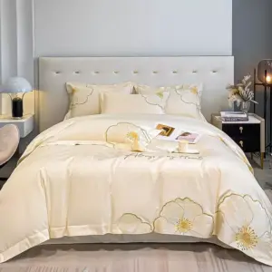 112340-375990.webp Luxury Egyptian Cotton Bedding Set with Floral Embroidery and Soft Duvet Cover