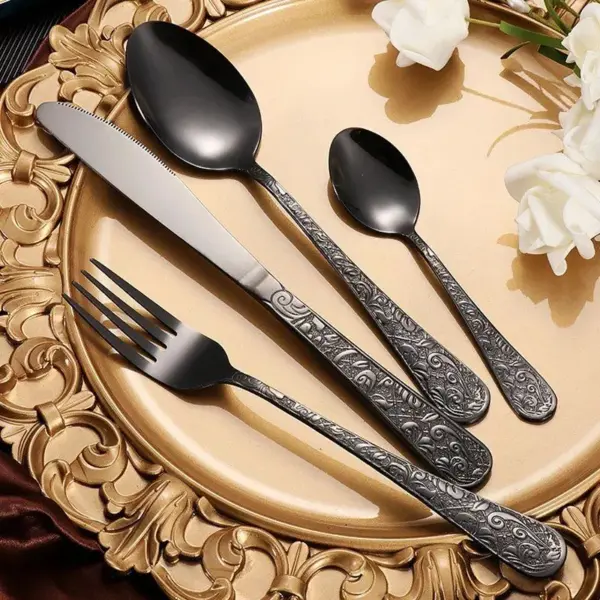 Best 24 Piece Elegant Golden Cutlery Set